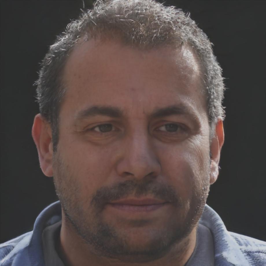 Radu Petrescu - Director Educațional galeoavaurivo